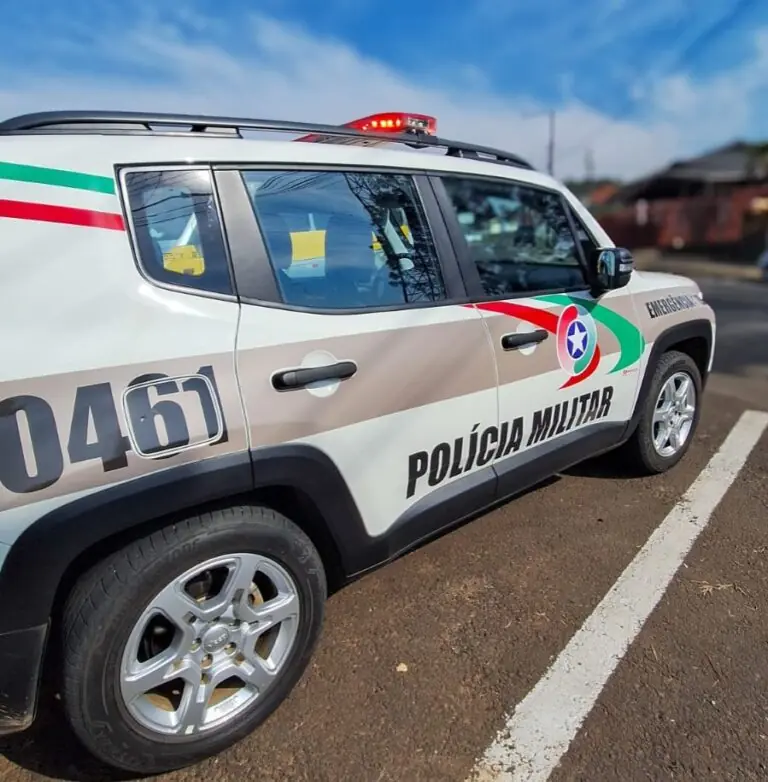 Motociclistas desobedecem ordem de parada e fogem em alta velocidade em SC