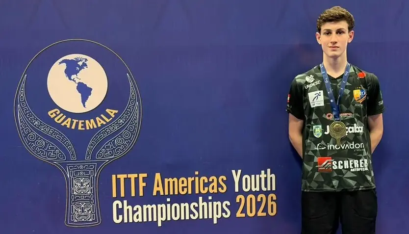 Joaçaba no topo do tênis de mesa das Américas: Antônio Poletto conquista ouro e bronze no Pan-Americano e vaga no Mundial