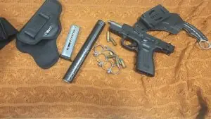 Polícia Civil deflagra operação e prende investigado por estelionato e porte ilegal de arma de fogo em Chapecó
